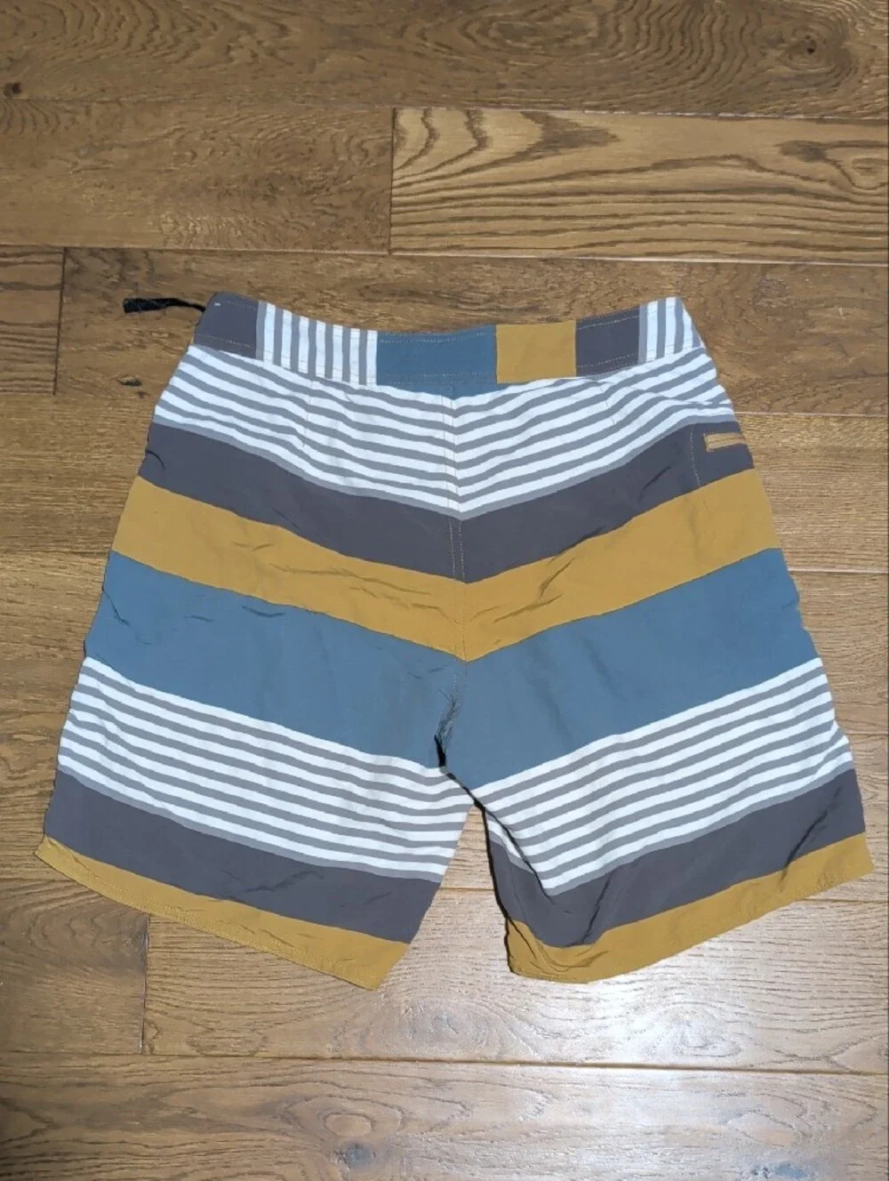 Patagonia Men’s Striped Board Shorts in Mustard, Blue & Gray Size 32